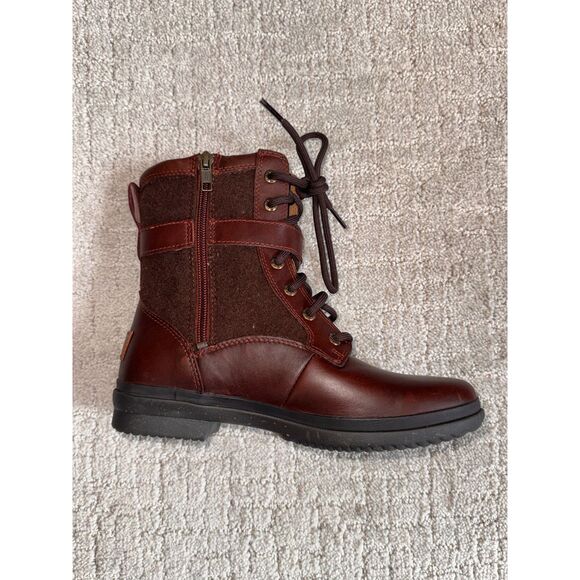 UGG Women's Kesey Booties - Size 7 - Waterproof Features! - Picture 5 of 10